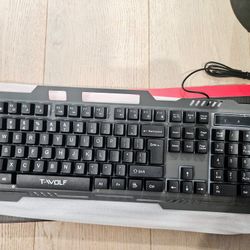 Gaming Keyboard - backlit keyboard, minimalist, metal frame, low noise 