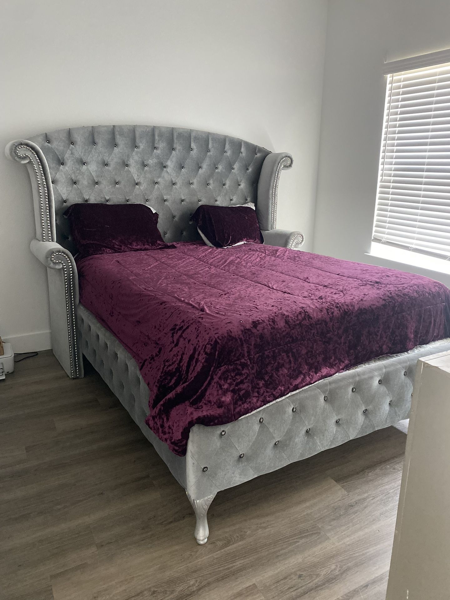 Diamond Queen Bed With Mattress & Dresser