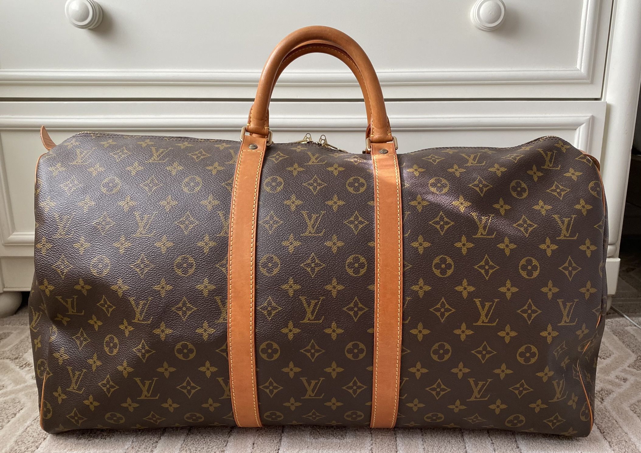 Louis Vuitton Trunk~ portable bar