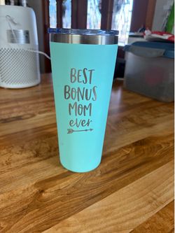 NEW Best Bonus Mom Ever Thermos Tumbler w/flexible straw $10