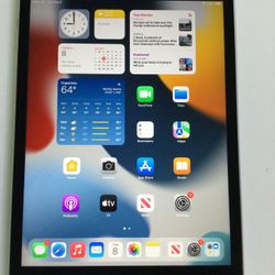 iPad Mini 4, 128 GB with WiFi