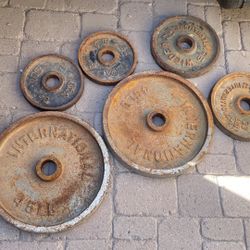 Weight Plates 2 x 45  2 x 22 and 2 x 11 Olympic Size