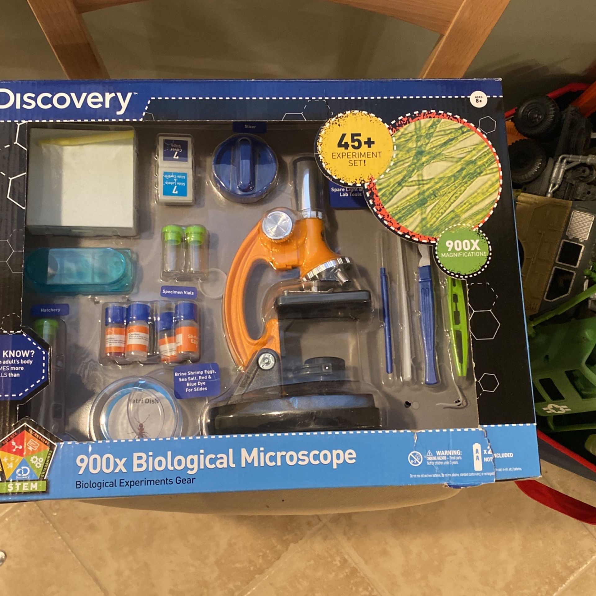 Discovery 900X Biological Microscope - NIB - Biological Experiments Gear - STEM