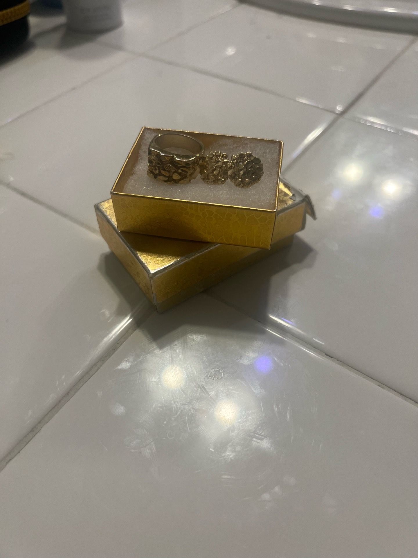 Nugget ring + earrings