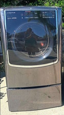 LG Gas Dront Dryer with Pedestal