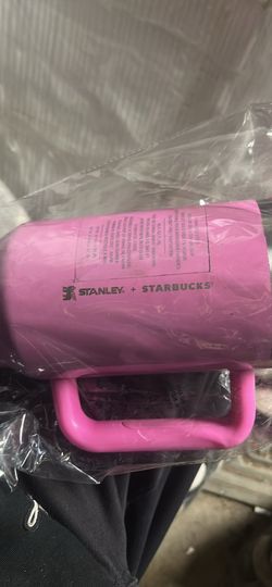 Stanley + Starbucks 40oz tumbler