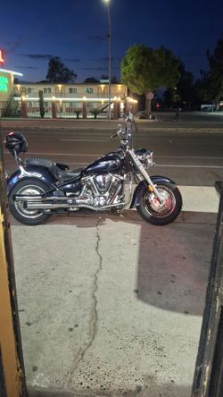 Yamaha roadstar silverado 1600