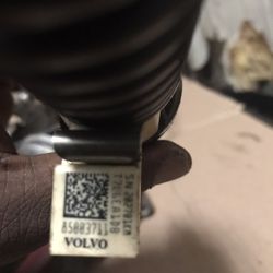 Volvo Diesel Injectors 