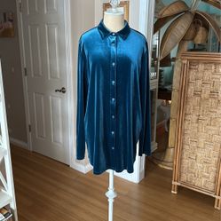 Women’s LANDS’ END VelvetTurquoise Blue  Button Down Top Size M/T  10-12