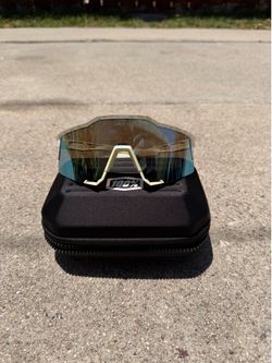 100% Sunglasses