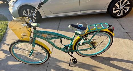 Kent Margaritaville 26" Multi-Speed (7-Speed) Women's Beach Cruiser Bike