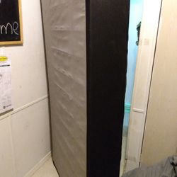 Boxpring Twin
