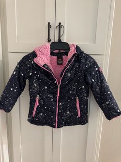 Getty outdoors, child’s puffer jacket