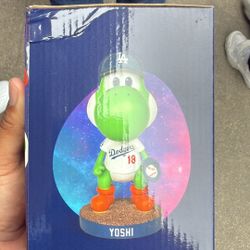 Dodgers Yoshi Bobble Head 