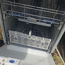 Dishwasher And Stove 