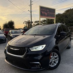 2022 Chrysler  Pacífica🚗
