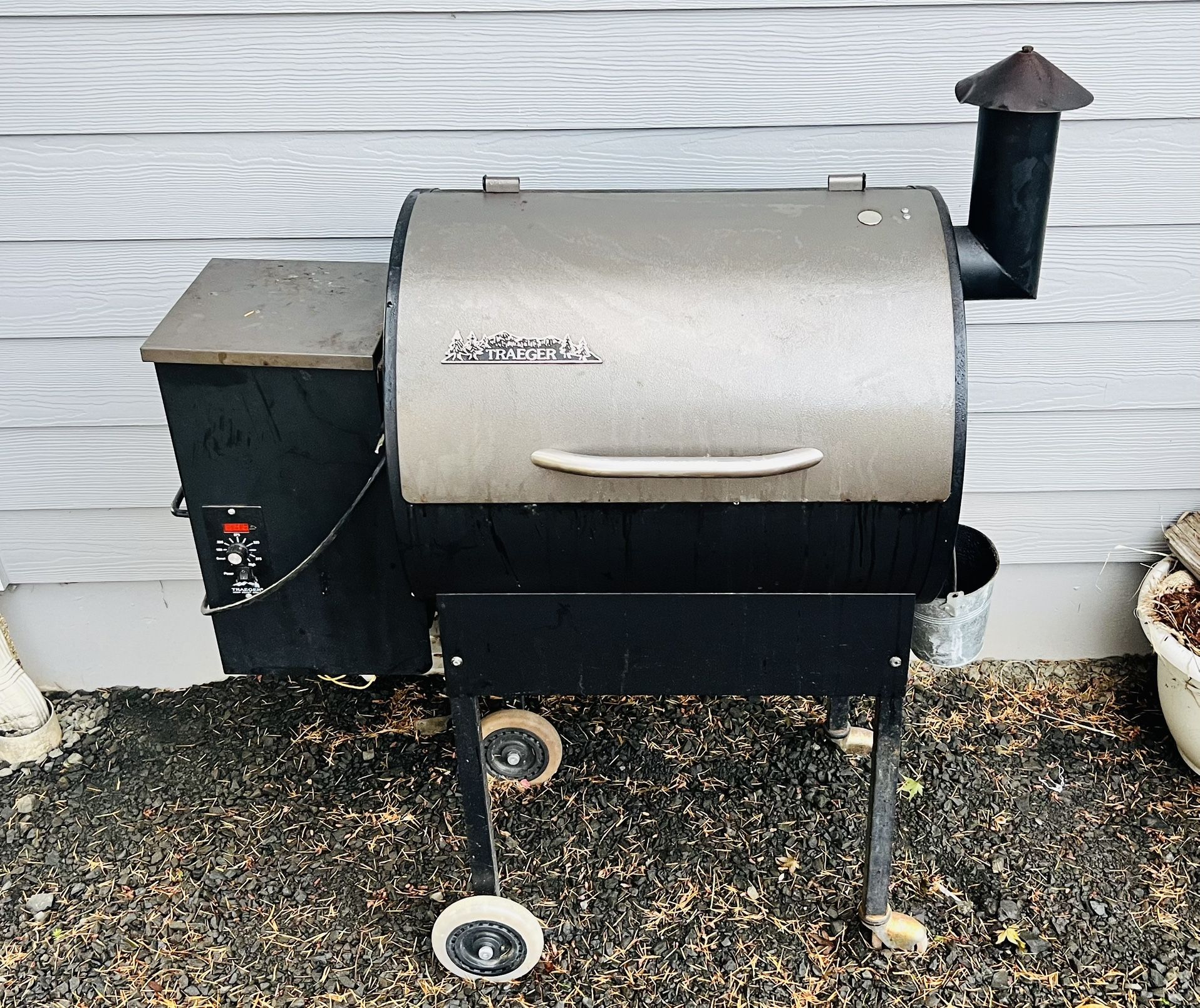 Traeger Grill Smoker