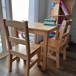 Wood Toddler table and Chairs