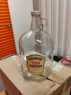 vtg piedmont apple cider vinegar one gallon bottle  with lid