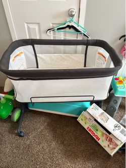 Baby bedside bassinet/ regular