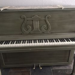 1890 PIANO