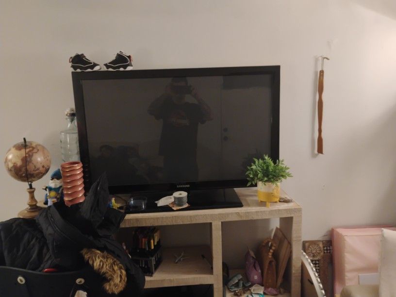 42 Inch Samsung