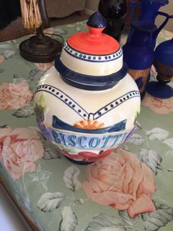 Cookie jar