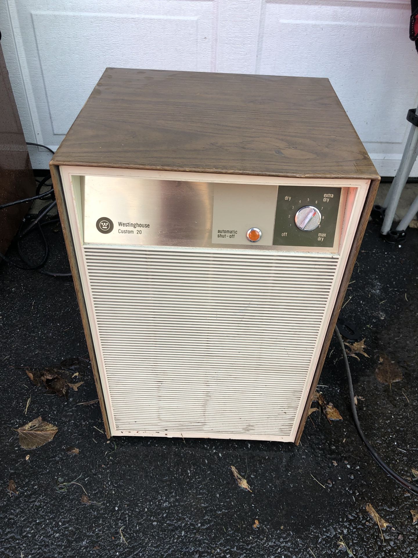 Westinghouse Custom 20 Dehumidifier - Works Well - Marietta, Pa 17547 Pick Up