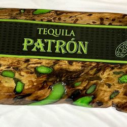 Charcuterie Board/drink Caddy 