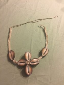 AWESOME REAL SHELL NECKLACE CHOKER FROM HAWAII