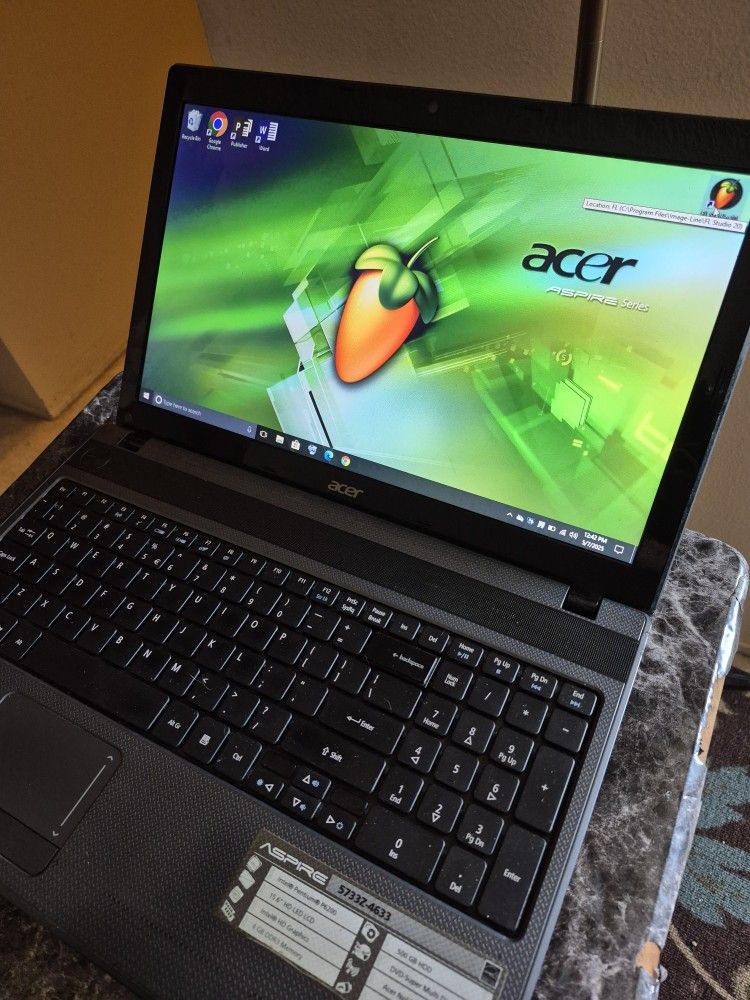 Acer Aspire Laptop 16.1 Fast . HD LCD , Fl 20 Producers,Fun Laptop For Music Lover's 8 Ram 500 Storage,