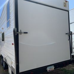 Toy Hauler For Sale 