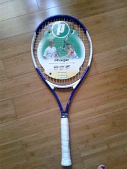Tennis racket