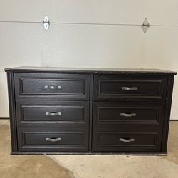 Dresser - Black