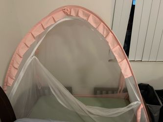Tent for crib or toddler Bed