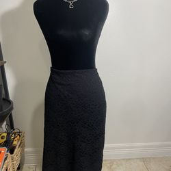 Black Skirt | Falda Negro