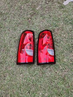 Luces Traseras Para Chevy Silverado 99 A 2007 Nuevas