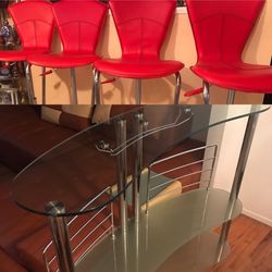 4 red Bar chairs and glass Bar counter