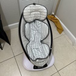 4moms mamaRoo Bouncer Baby Swing