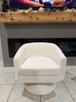 Swivel chair