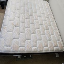 Queen Mattress 