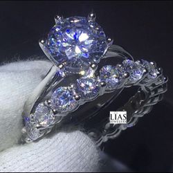 New 18k White Gold Wedding Ring Set 