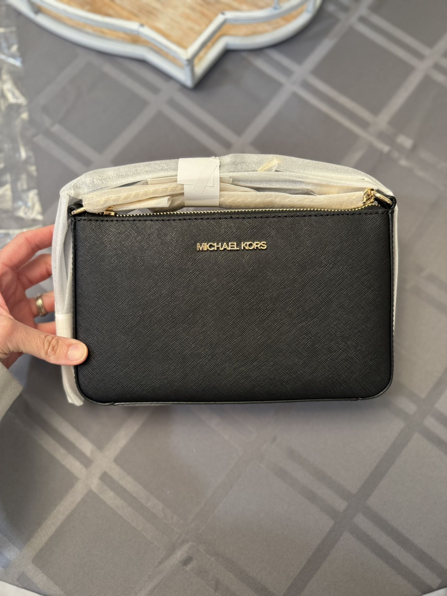Michael Kors Cross Body Bag