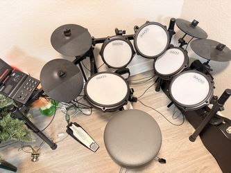 Electronic Drum Set