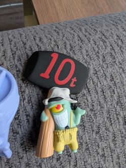 McDonald's latest Swag: SpongeBob SquarePants Toy