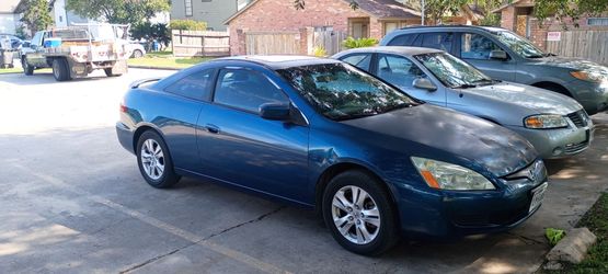 2005 Honda Accord coupe v6