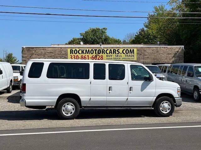 2011 Ford E-350 Super Duty