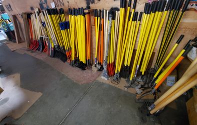 Construction Landscaping Garden Tools Liquidation BLOW OUT!