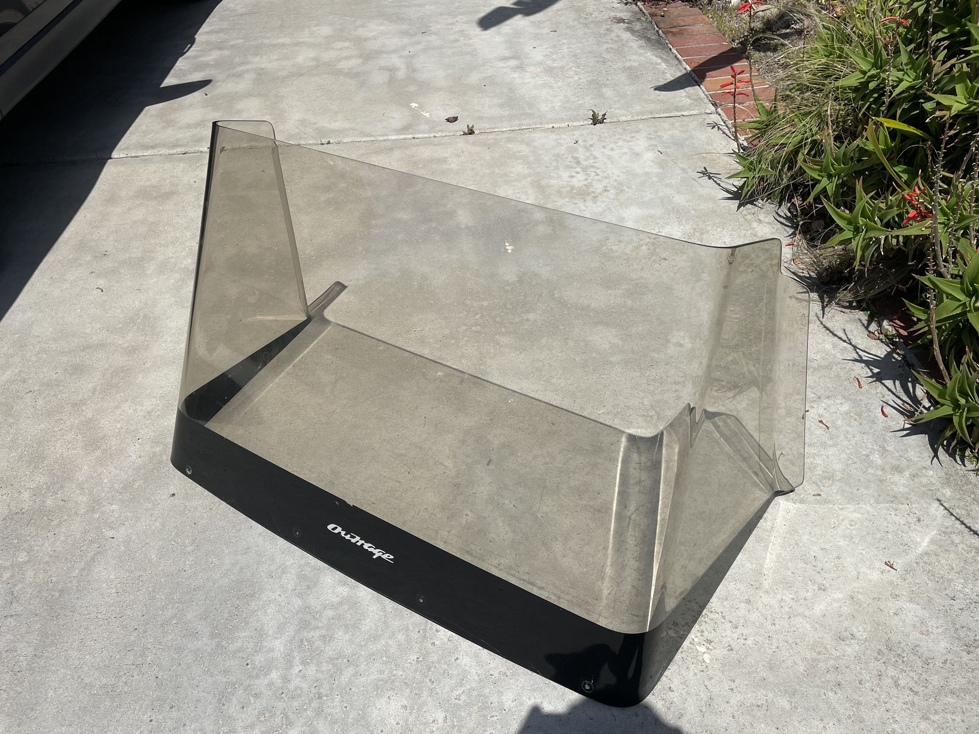 Boston Whaler Center Console Wind Shield