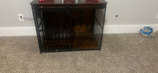 Furniture-Style Dog Crate End Table